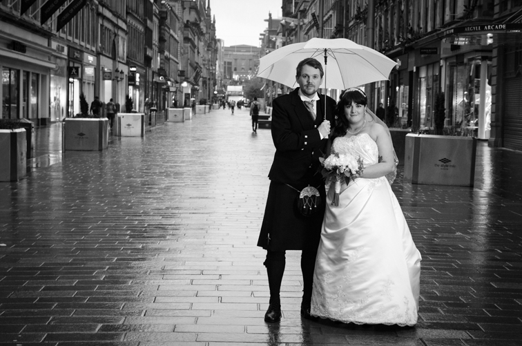 Sloans wedding photography, Glasgow, Glasgow green wedding photography