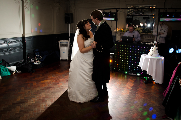 Sloans wedding photography, Glasgow, Glasgow green wedding photography