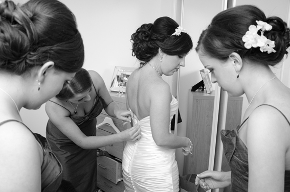 The Vu Bathgate wedding photography