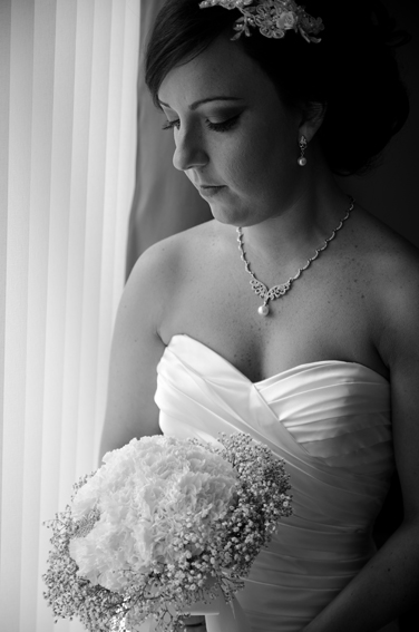 The Vu Bathgate wedding photography