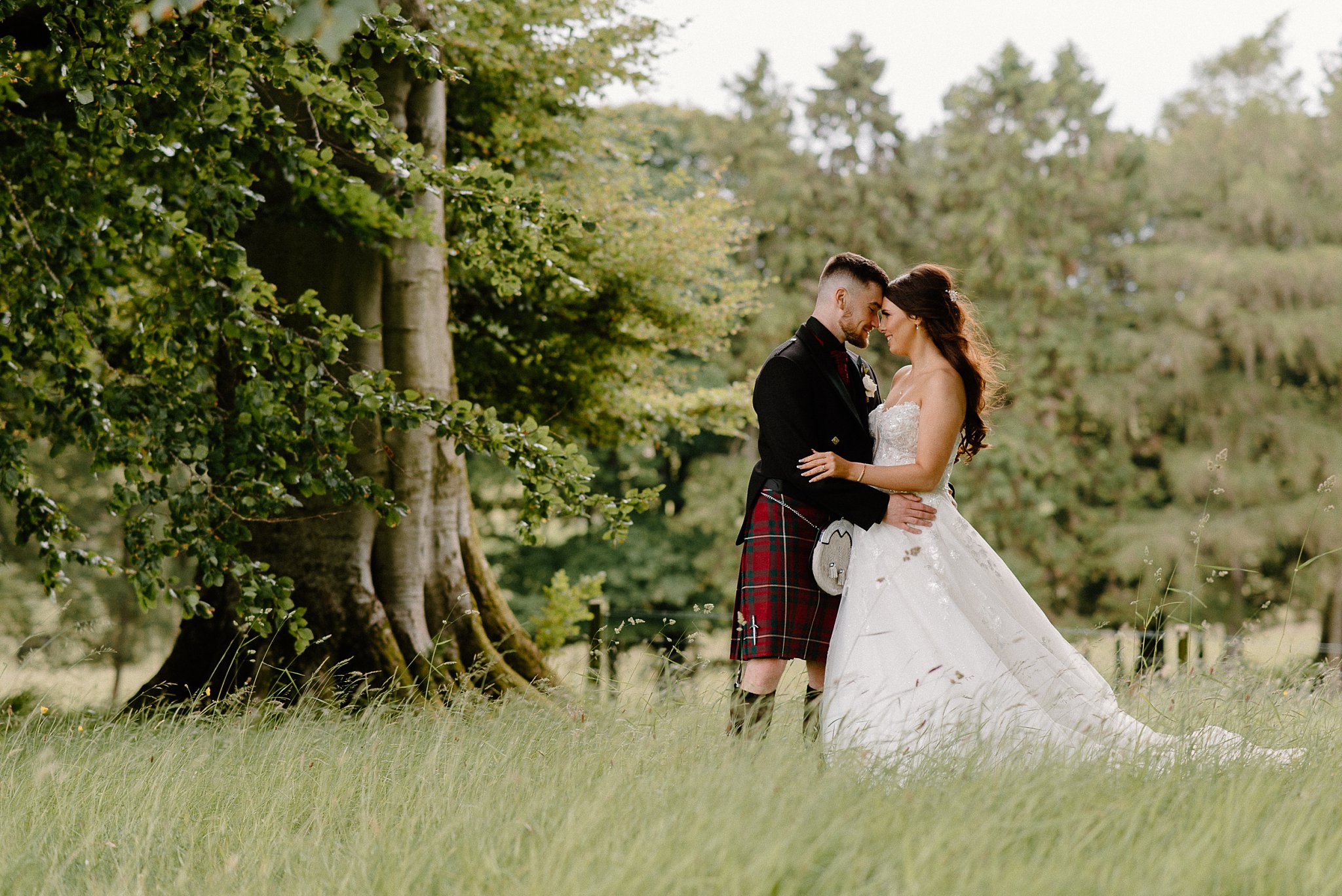 Cornhill Castle, wedding, photography, photographer, Scotland, bride, groom, romantic, couple, portrait, pics, photo, married, hotel, kilt, tartan, Biggar, South Lanarkshire, Tinto Hill