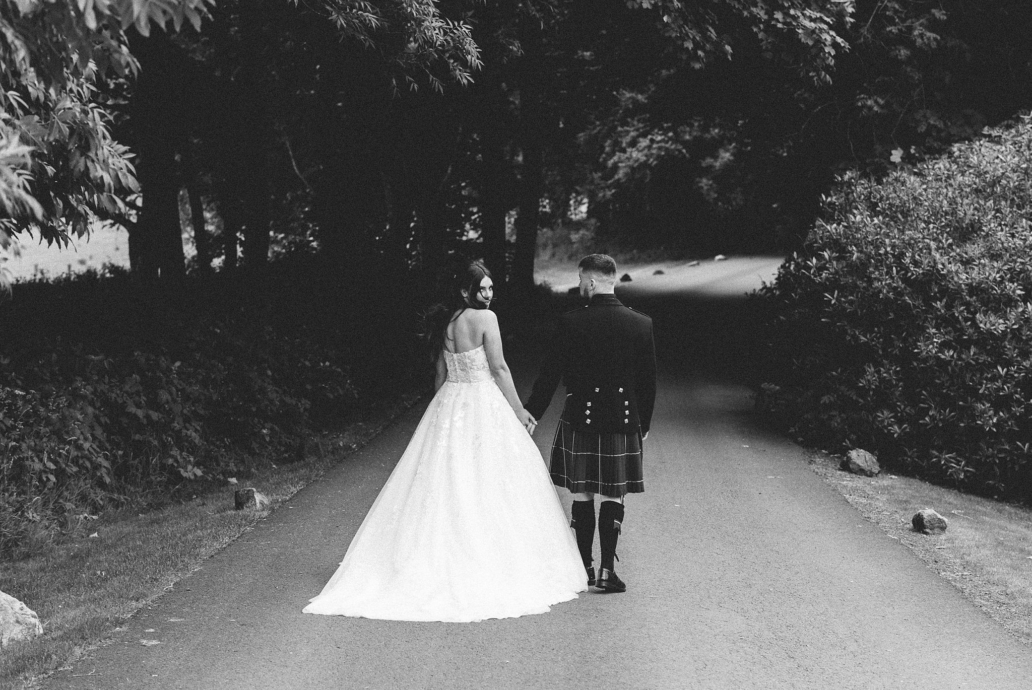 Cornhill Castle, wedding, photography, photographer, Scotland, bride, groom, romantic, couple, portrait, pics, photo, married, hotel, kilt, tartan, Biggar, South Lanarkshire, Tinto Hill, black and white